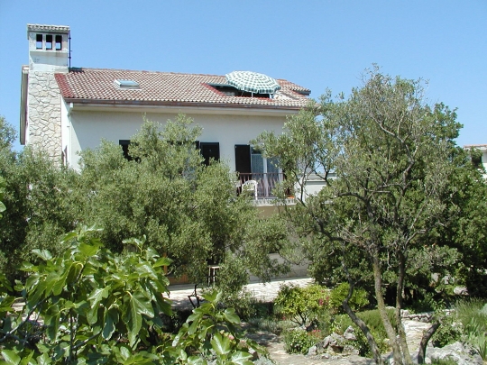 Apartmán - u oblázkové pláže - Krk
